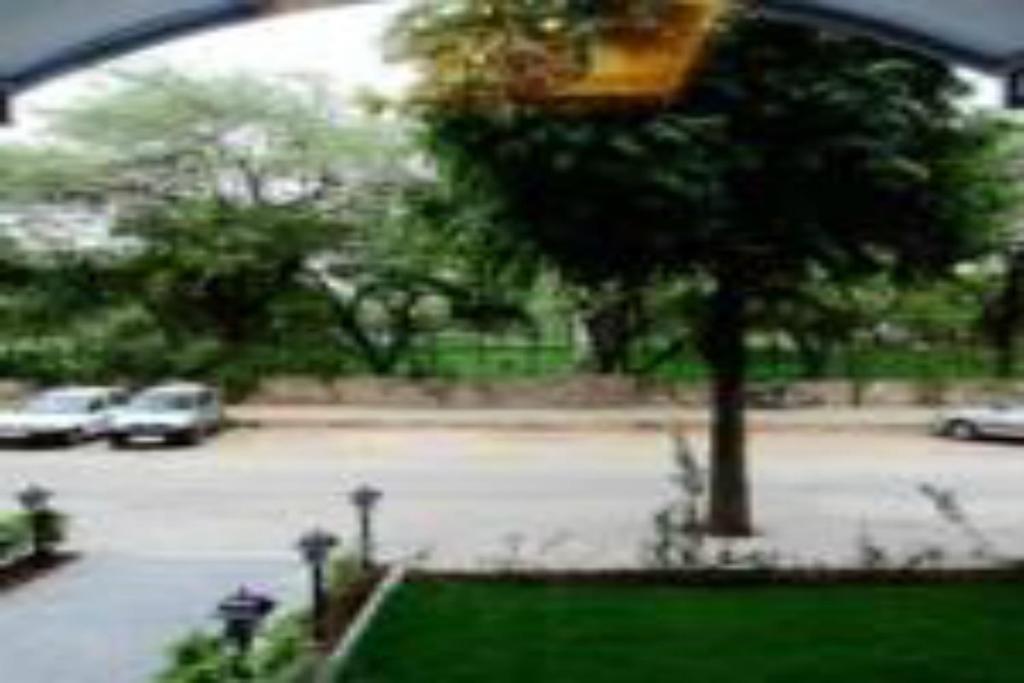 Fabhotel Aashraye Nuova Delhi Esterno foto