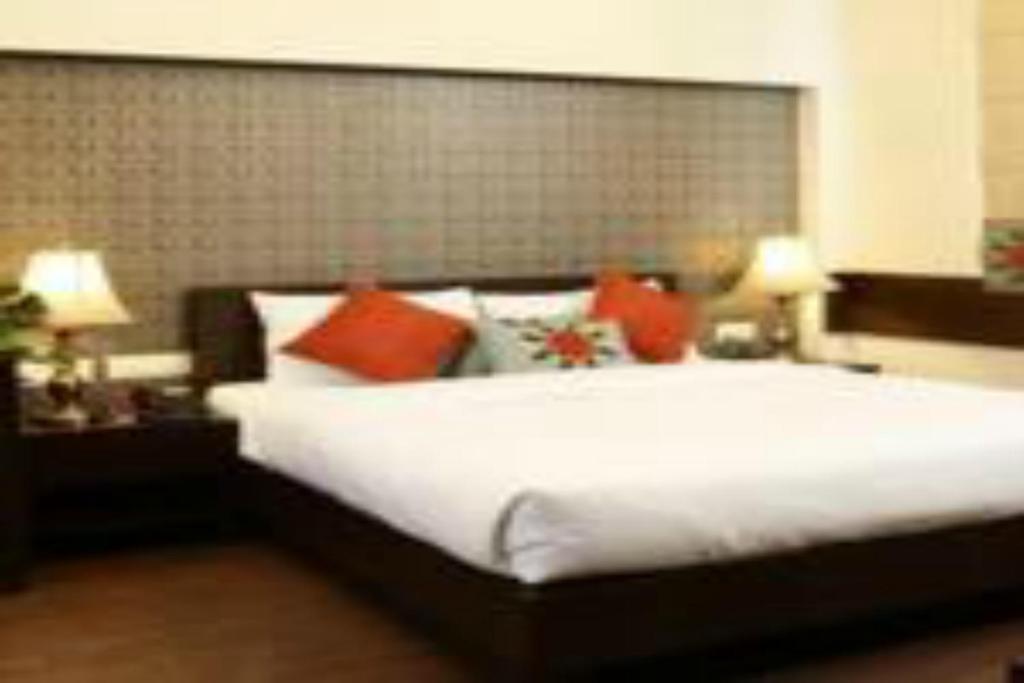 Fabhotel Aashraye Nuova Delhi Esterno foto